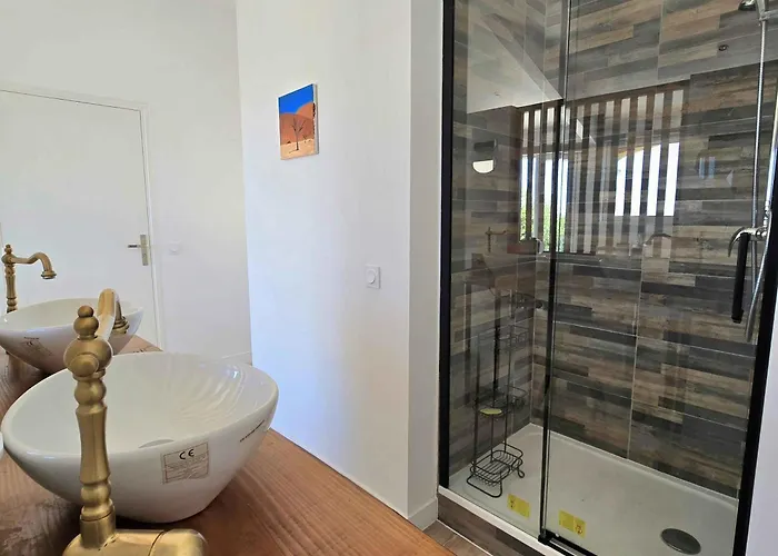 فندق مبيت وإفطار La Maison Bleue