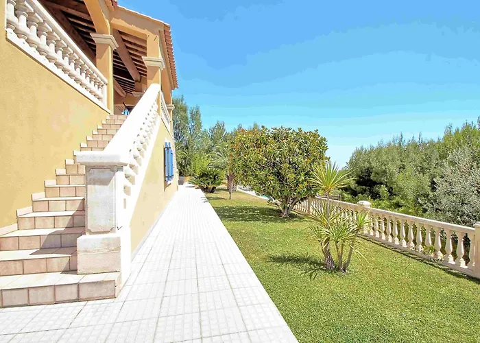 فندق مبيت وإفطار La Maison Bleue تولون